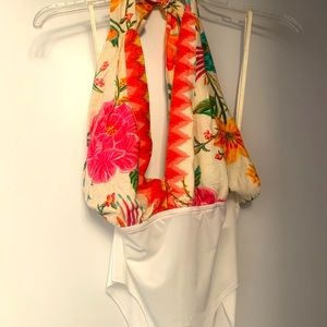 FarmRio floral halter top new without tag